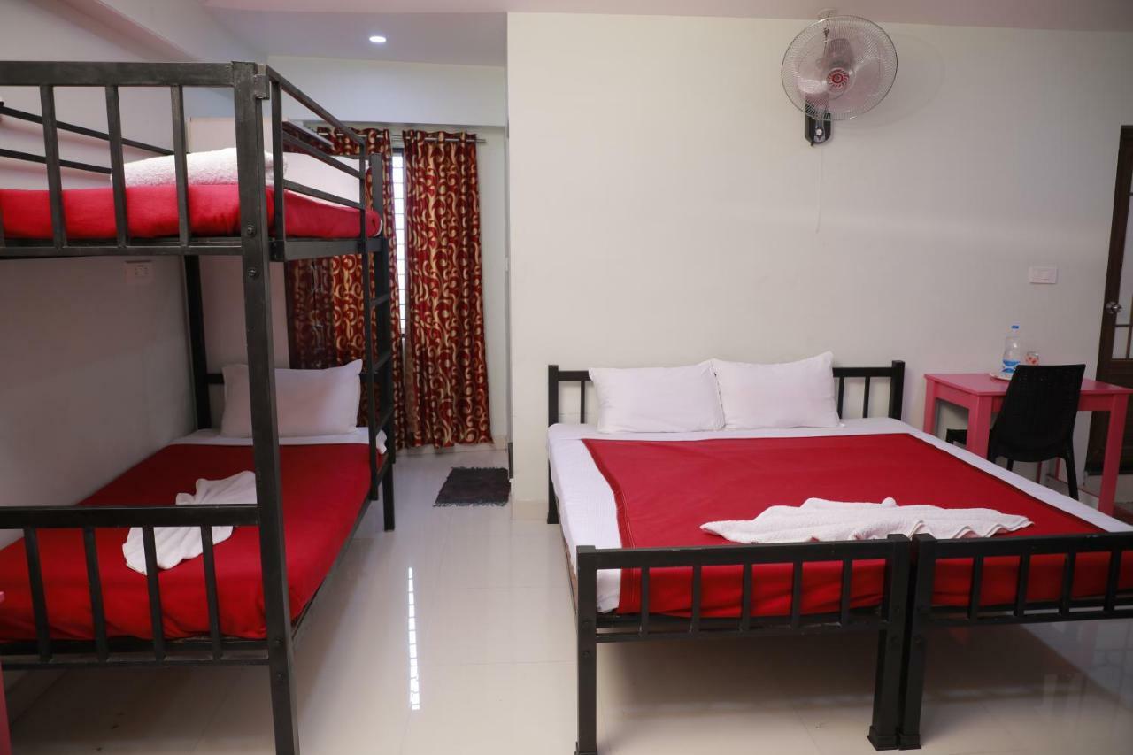 Pavithram Residency Bed & Breakfast Kollam Exterior photo
