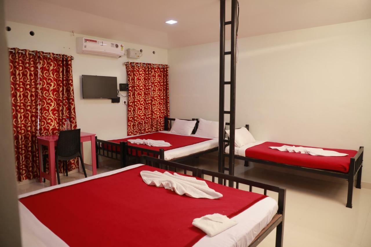 Pavithram Residency Bed & Breakfast Kollam Exterior photo